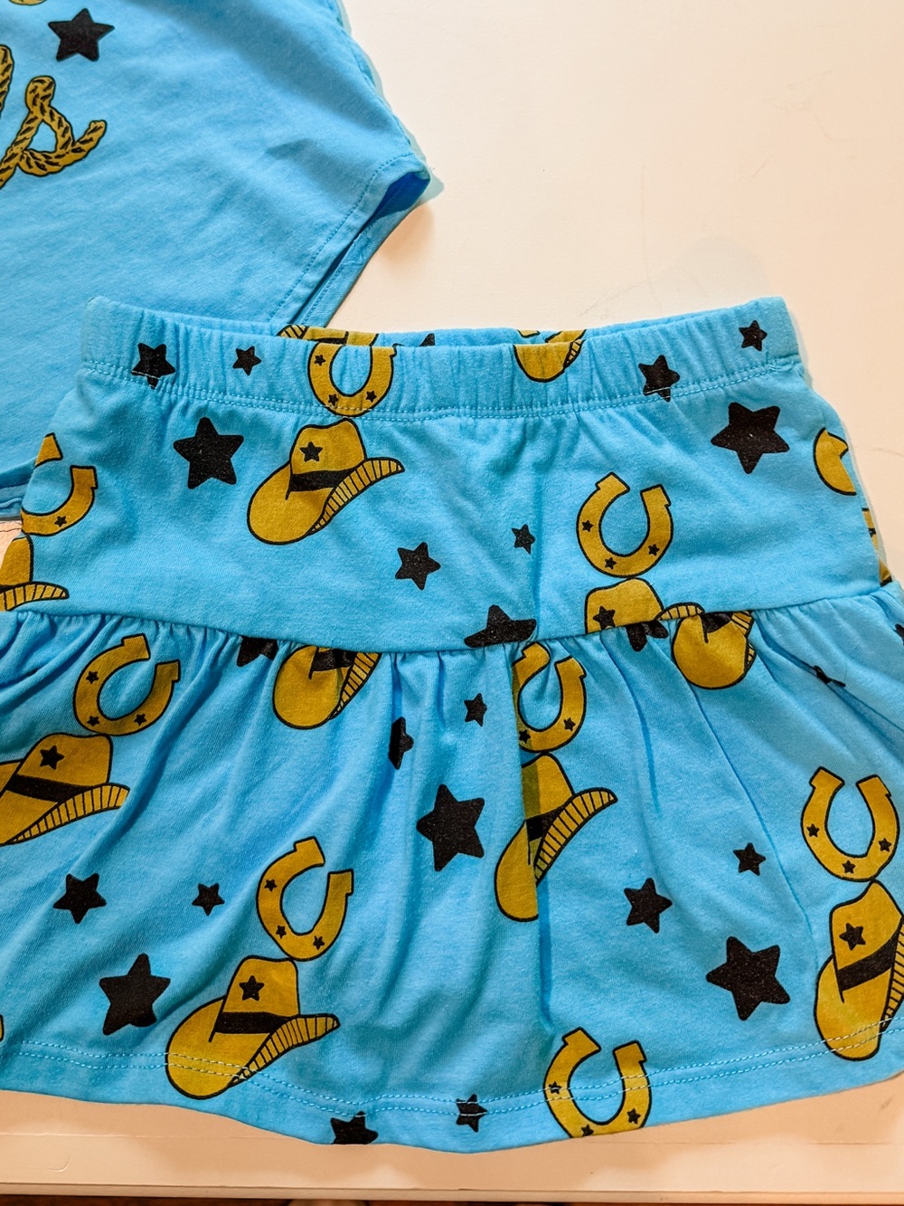 Chaser Lets Go Girls Peplum Skort and matching Muscle Tee size 4 - Picture 3 of 7